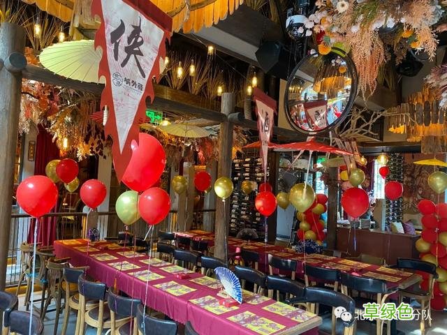 这家店的小哥哥，每天都在吗？ 烤鸡店名怎么取