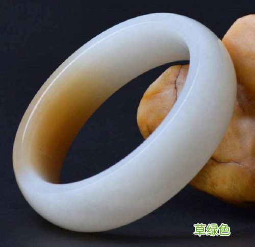如何区分鉴别和田玉与俄罗斯玉