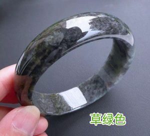 A货、B货和C货翡翠制品的辨识