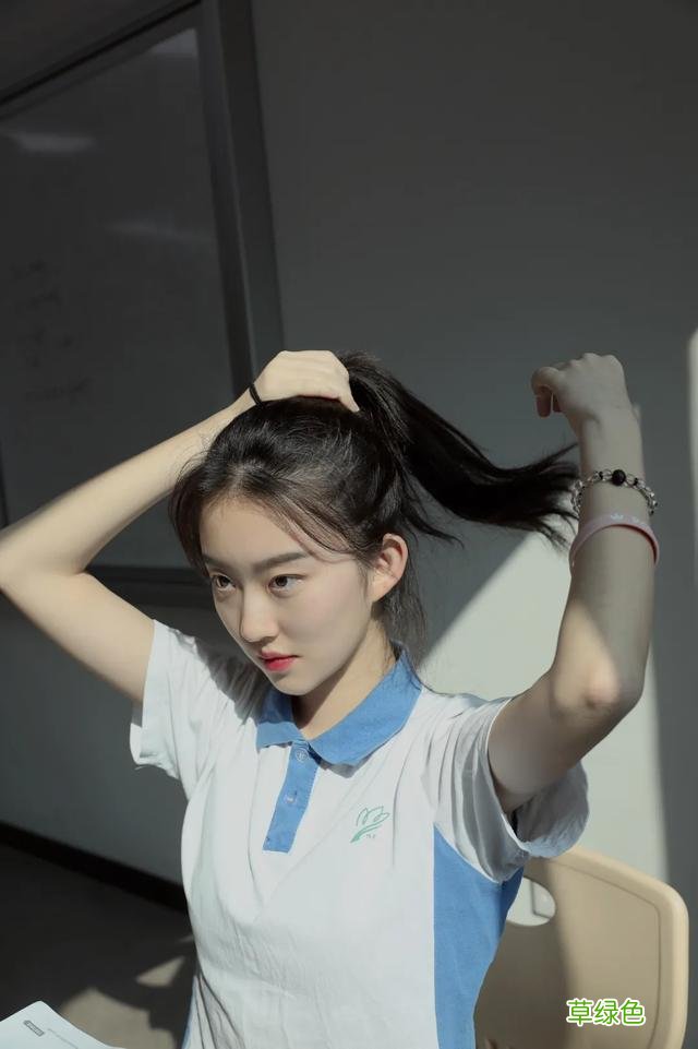 颜值与实力并存的「宝藏女孩」，藤校也pick她！ 芷瑜什么意思