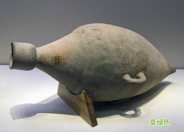 福字咋来的？“福”字的最早源头，是甘肃黄河边出土的一种彩陶 荟什么字