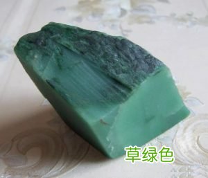 有什么仪器可以鉴别玉石真假？