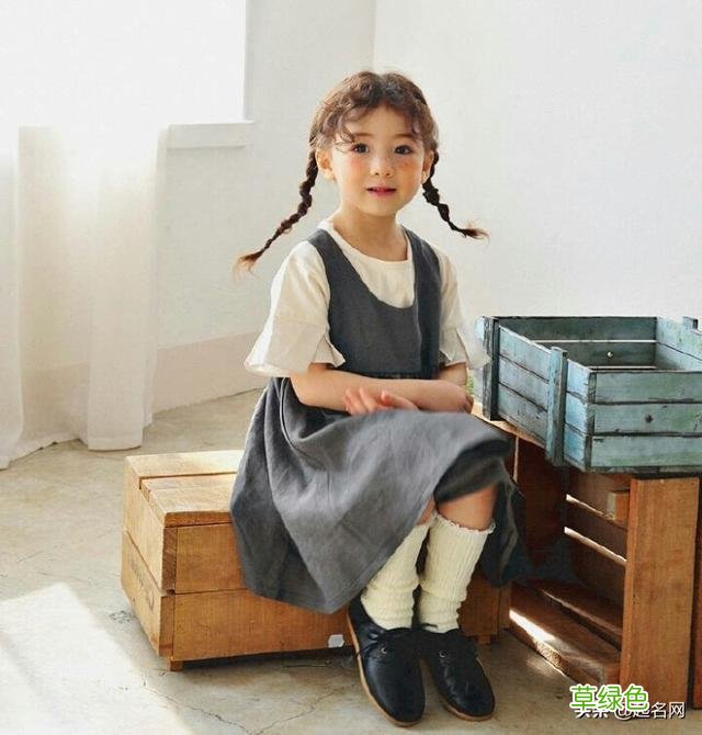 融化在嘴里的超甜女孩名，细度太惊艳了 名字用菏怎么样