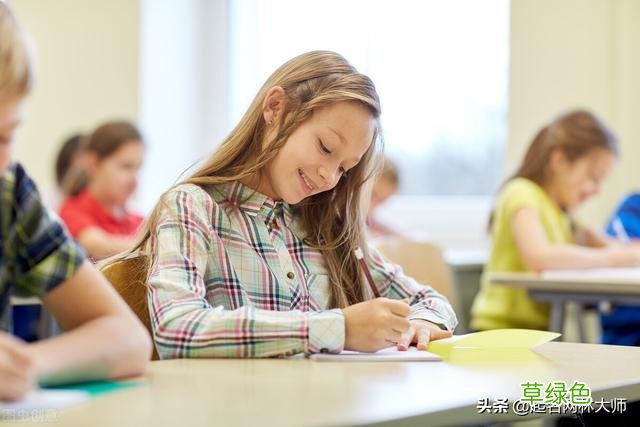 女孩学业有成的名字，好听、聪明、有才华的女孩名字推荐 昕字怎么取名