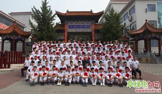 登封市鹅坡武术学校：文武双修育英才 德才兼备成栋梁 李高什么名