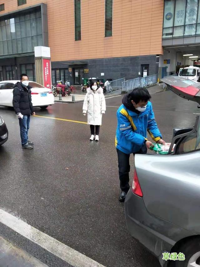 七千次感谢背后：快递小哥留守武汉，每单送几十公斤物资 杜金龙名字