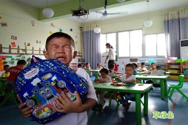 爸爸姓“日”，一时半会不止如何给儿子取名，爷爷随口一取很有趣 日怎么取名字好