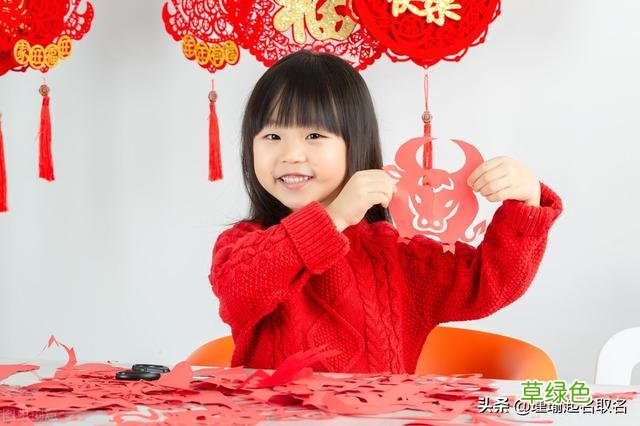 2022虎年带有详细字义解释的小孩名字，内涵丰富美好 期望名字
