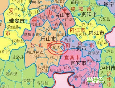 四川一个县，人口近60万，县名容易读错 犍什么字