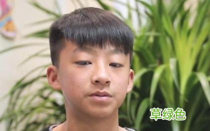 真正的王者荣耀：14岁的王泯燃为下井救人，谎称自己17岁 男孩王什么