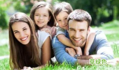 宝爸姓李，宝妈姓周，给龙凤胎起名那叫一个绝，众人：太有才了 男孩姓周怎么
