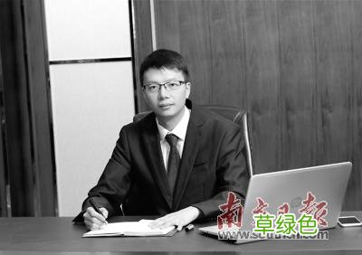 向汕向上 起名吴泽什么