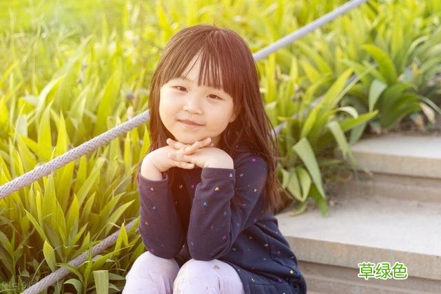 免费婴儿起名开朗洋气的女孩名字 而过名字