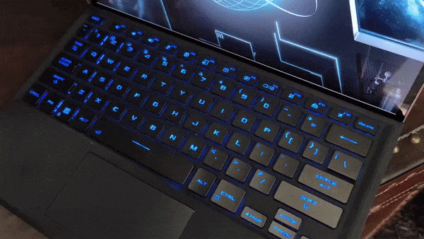 ROG 幻 X 二合一电脑体验：平板体积塞下 i9 核心，是 PC 中的「保时捷」 -M-X怎么读