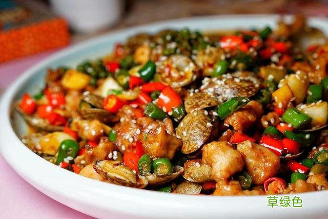 性价比超高的音乐餐厅！人人都往这里跑，待到半夜才回家 什么餐吧好听