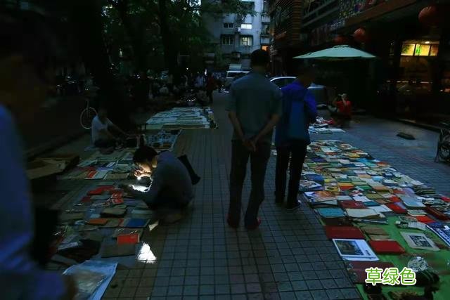 迷恋收破烂的985毕业生：有人找我上门收遗物 什么叫艺名
