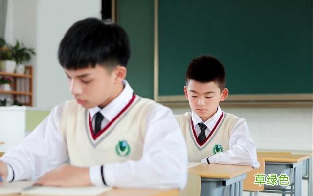 房产证加上孩子的名字，有5大弊端和3大好处，弄懂了将来不吃亏 名字大全程