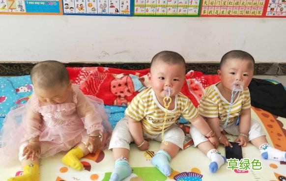 爸爸姓国，给三胞胎起的名字既特别又好听，爷爷：这是全家的希望 国怎么起名