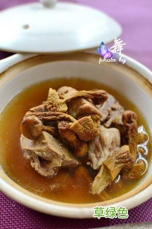 松茸炖排骨材料