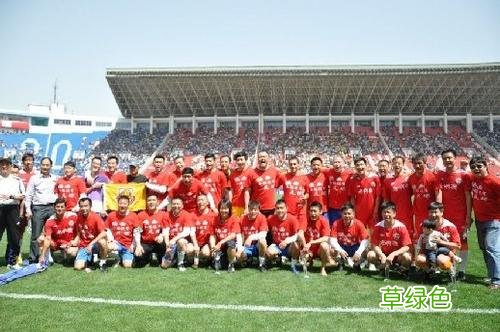 中国足球职业联赛有几个级别 中国足球职业联赛什么时候开始
