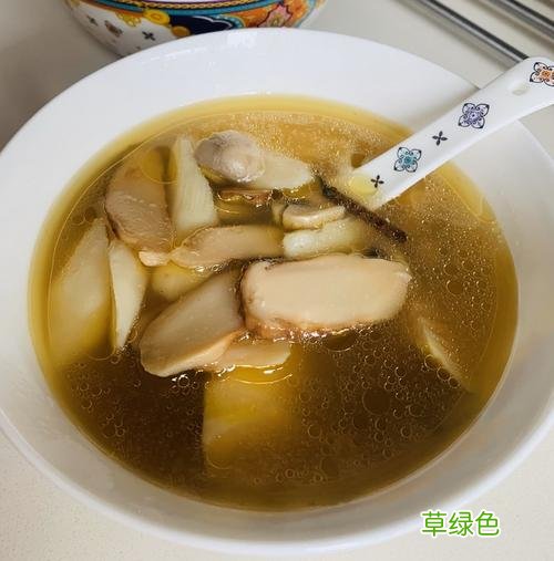 干松茸煲汤最佳做法搭配 素干松茸煲汤的做法大全